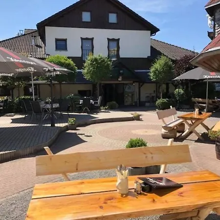 Toschis Station-motel-wirtshaus-an Der Autobahn-bowling 3* Zella-Mehlis