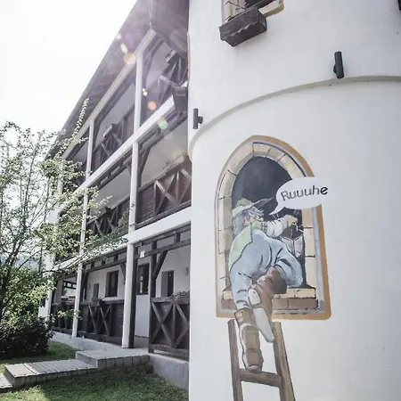 Toschis Station-motel-wirtshaus-an Der Autobahn-bowling 3*