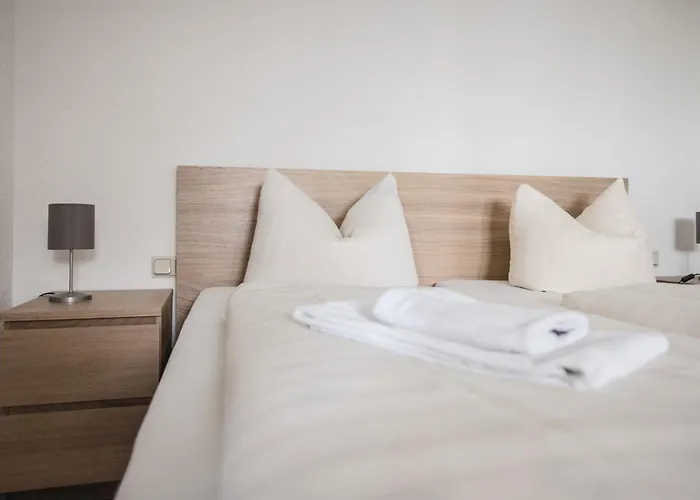 Toschis Station-motel-wirtshaus-an Der Autobahn-bowling Zella-Mehlis